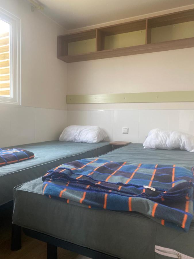 Camping Le Phare D Opale Mobile Home L07 Le Portel Bagian luar foto
