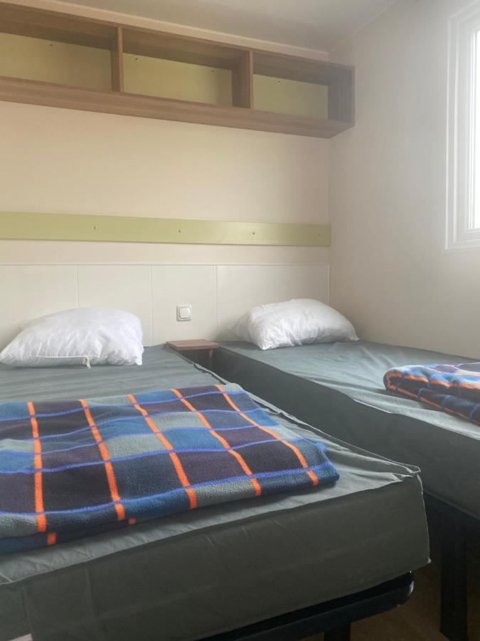 Camping Le Phare D Opale Mobile Home L07 Le Portel Bagian luar foto